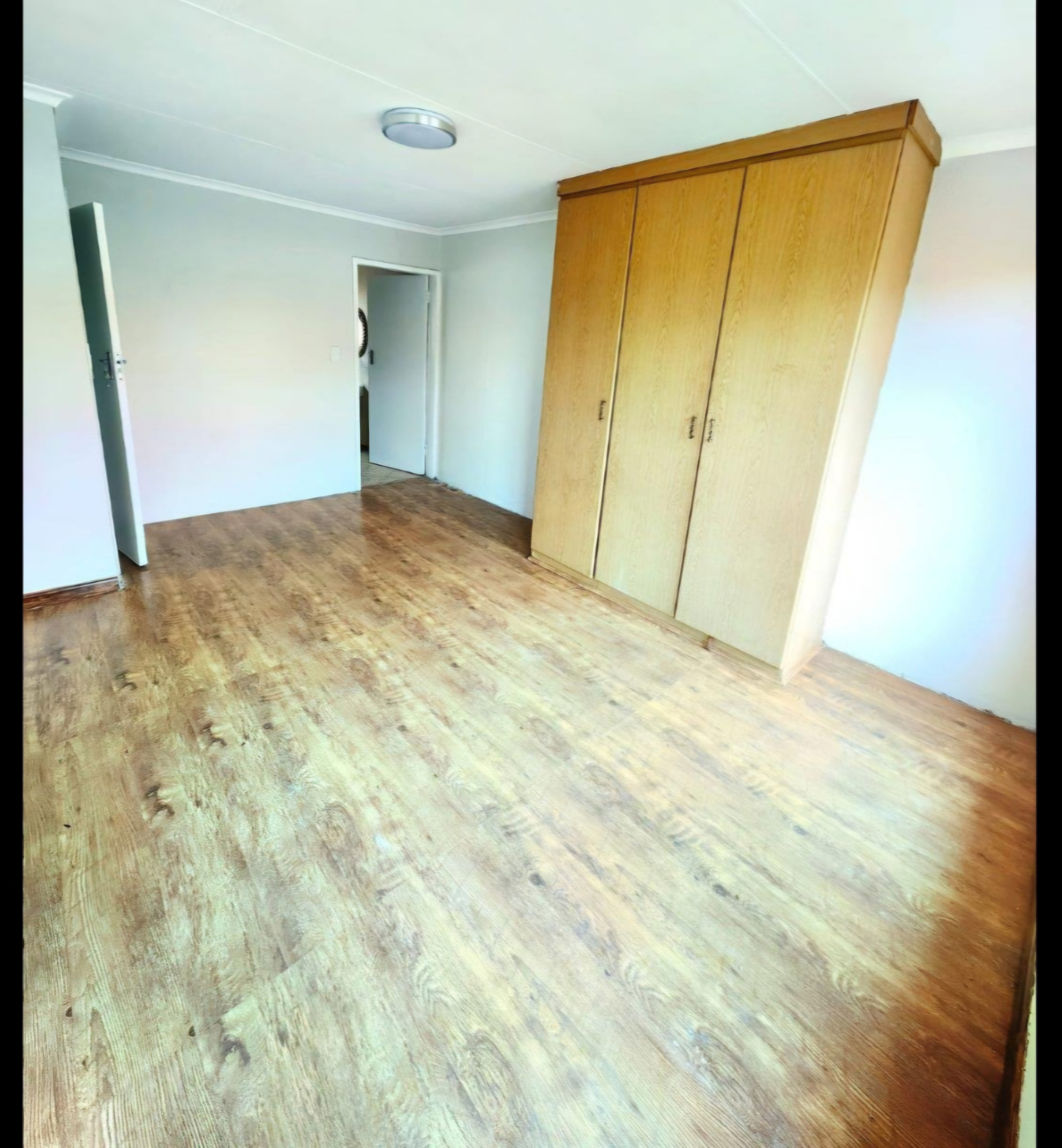 Screenshot_20250504_082511_Property24